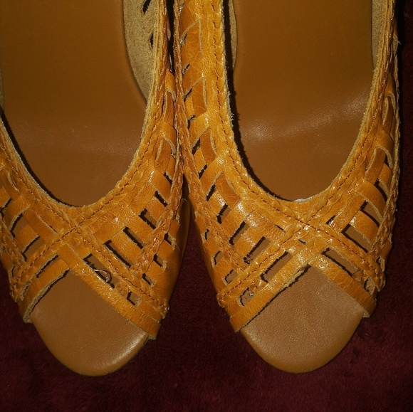 🆕Bakers | Braided Cut Out Leather Peep Toe - Picture 5 of 8